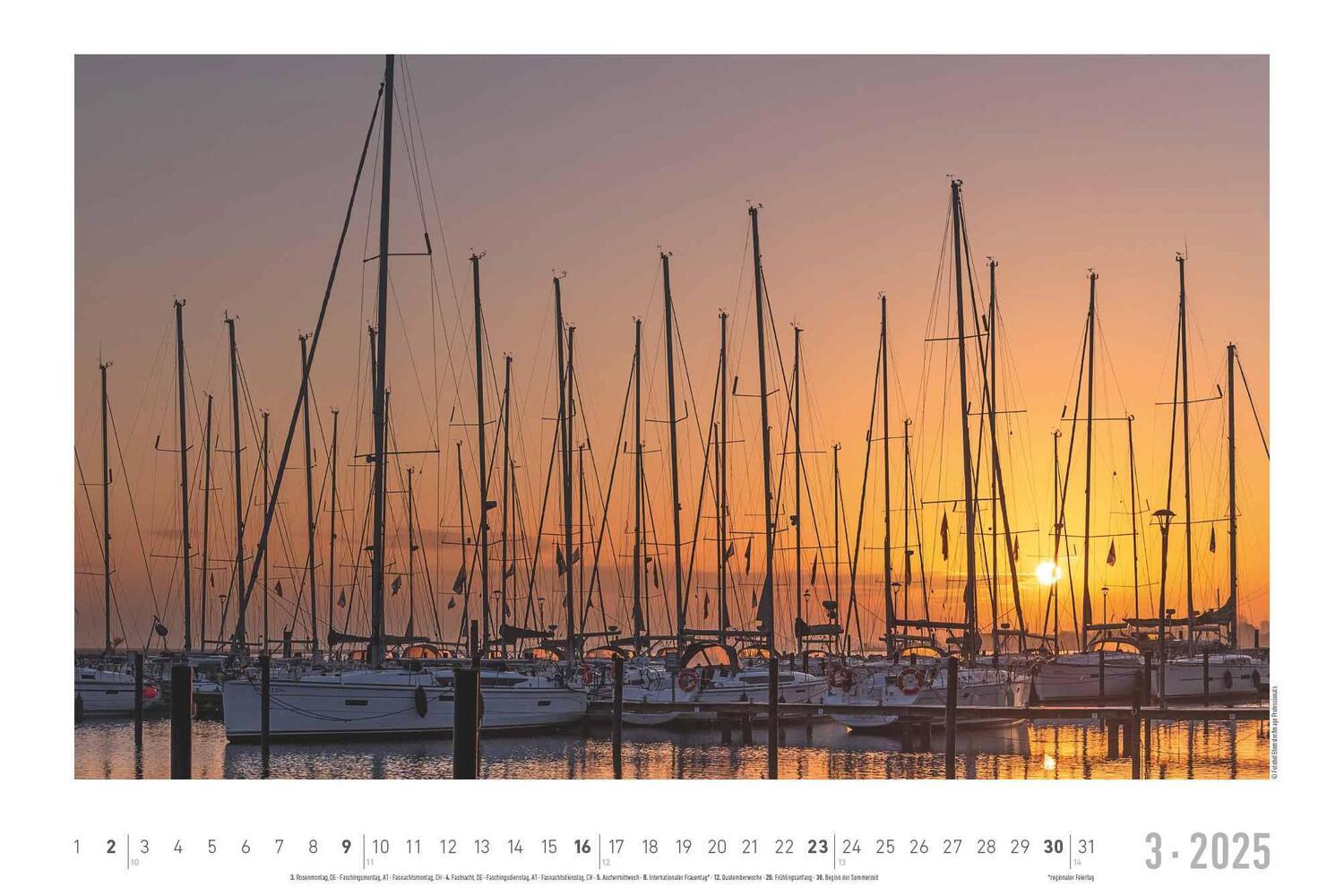 Bild: 4251732343392 | Seeblick 2025 - Bildkalender quer 49,5x33 cm - Sea View - die...