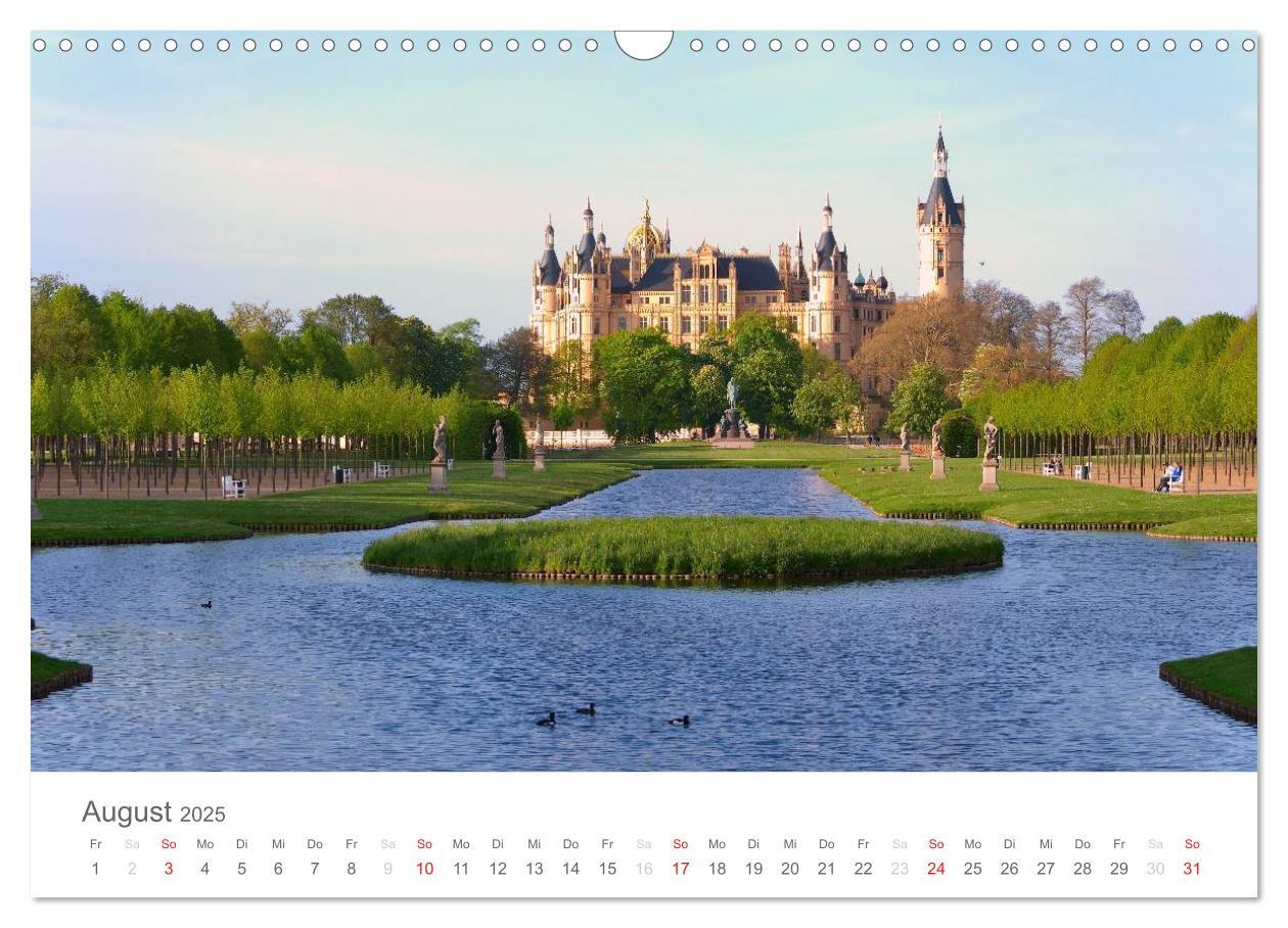 Bild: 9783435708123 | Schwerin - Impressionen (Wandkalender 2025 DIN A3 quer), CALVENDO...