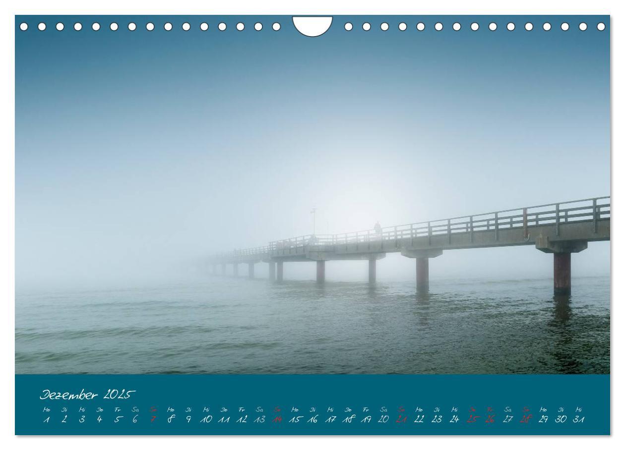 Bild: 9783435650149 | Blick auf die Halbinsel Fischland, Darß und Zingst (Wandkalender...