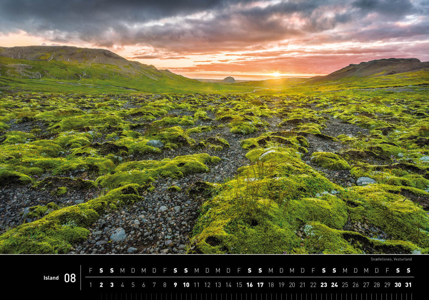 Bild: 9783968555140 | 360° Island Premiumkalender 2025 | Gerhard Zwerger-Schoner (u. a.)