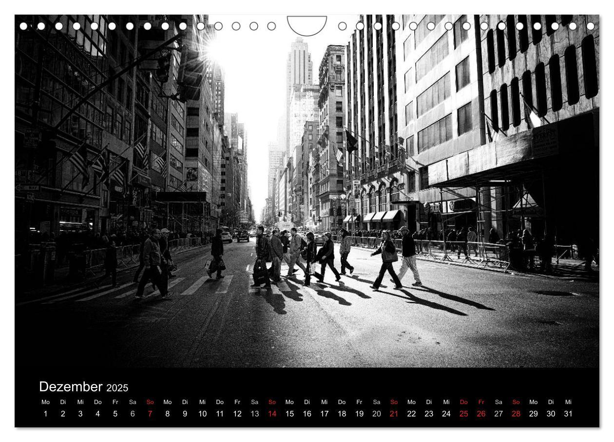 Bild: 9783435796021 | New York 2025 (Wandkalender 2025 DIN A4 quer), CALVENDO Monatskalender