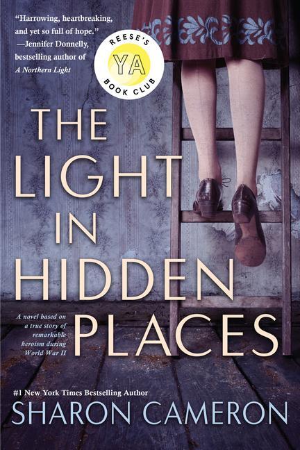 Cover: 9781338355949 | The Light in Hidden Places | Sharon Cameron | Taschenbuch | 400 S.