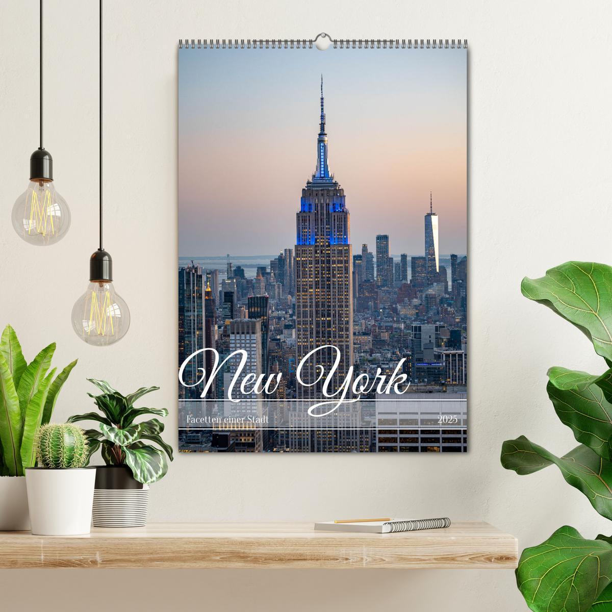 Bild: 9783435847532 | New York, Facetten einer Stadt (Wandkalender 2025 DIN A2 hoch),...