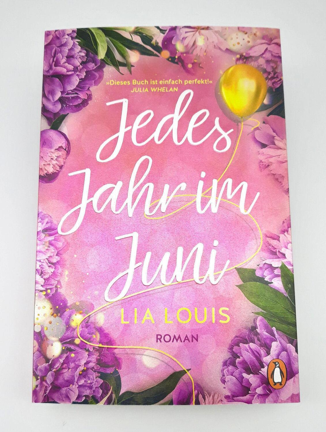 Bild: 9783328106241 | Jedes Jahr im Juni | Roman - Der romantische Bestseller des Jahres