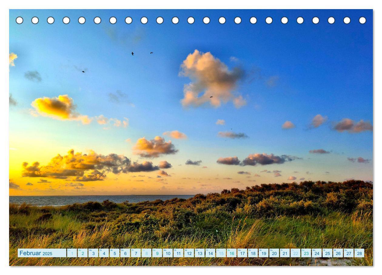 Bild: 9783435080007 | Beach Light Inspiration (Tischkalender 2025 DIN A5 quer), CALVENDO...