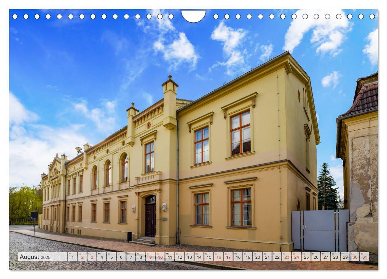 Bild: 9783435240838 | Neustrelitz Impressionen (Wandkalender 2025 DIN A4 quer), CALVENDO...