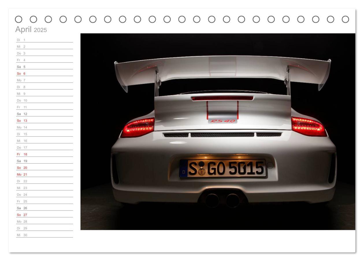 Bild: 9783435535170 | Porsche GT3RS 4,0 (Tischkalender 2025 DIN A5 quer), CALVENDO...