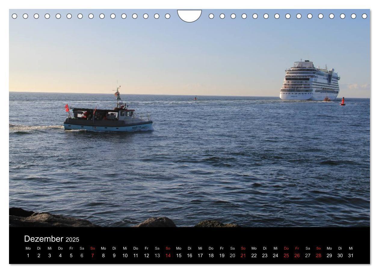 Bild: 9783435809134 | Cruiseliner in Warnemünde (Wandkalender 2025 DIN A4 quer), CALVENDO...