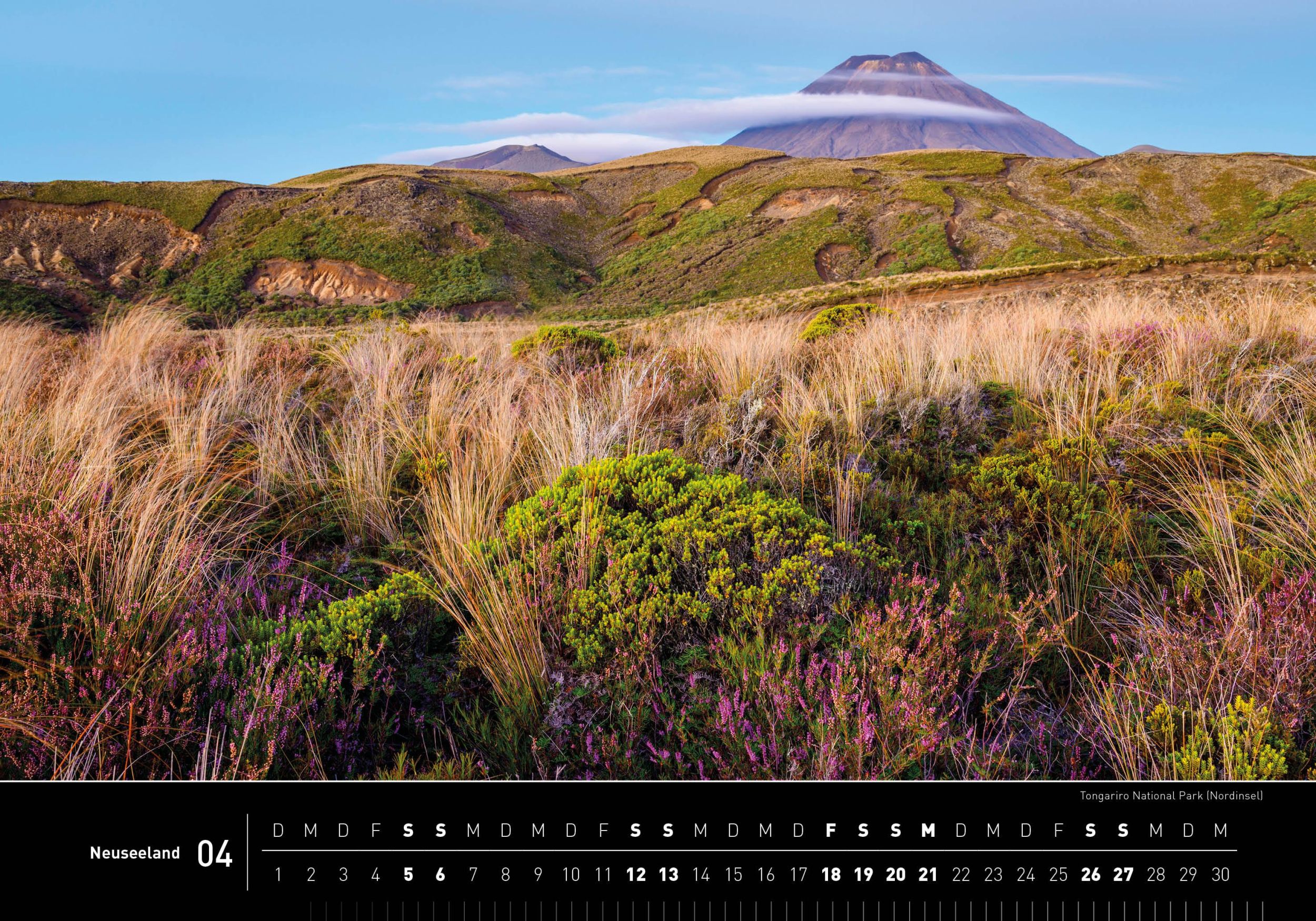 Bild: 9783968555133 | 360° Neuseeland Premiumkalender 2025 | Christian Heeb | Kalender