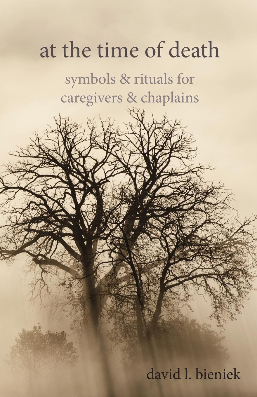 Cover: 9781949643060 | At the Time of Death | Symbols &amp; Rituals for Caregivers &amp; Chaplains