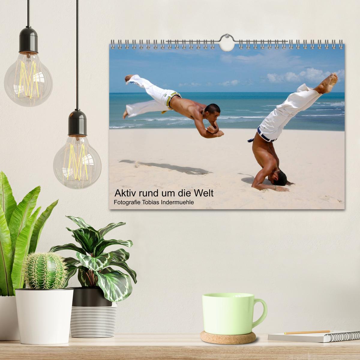 Bild: 9783435558681 | Aktiv rund um die Welt (Wandkalender 2025 DIN A4 quer), CALVENDO...