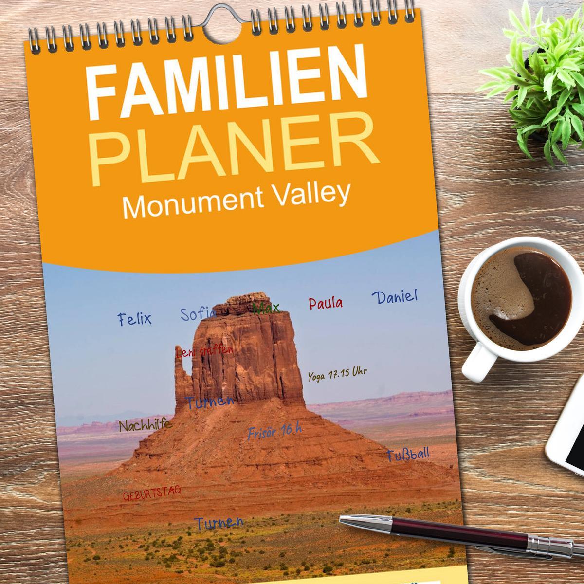 Bild: 9783457118016 | Familienplaner 2025 - Monument Valley mit 5 Spalten (Wandkalender,...