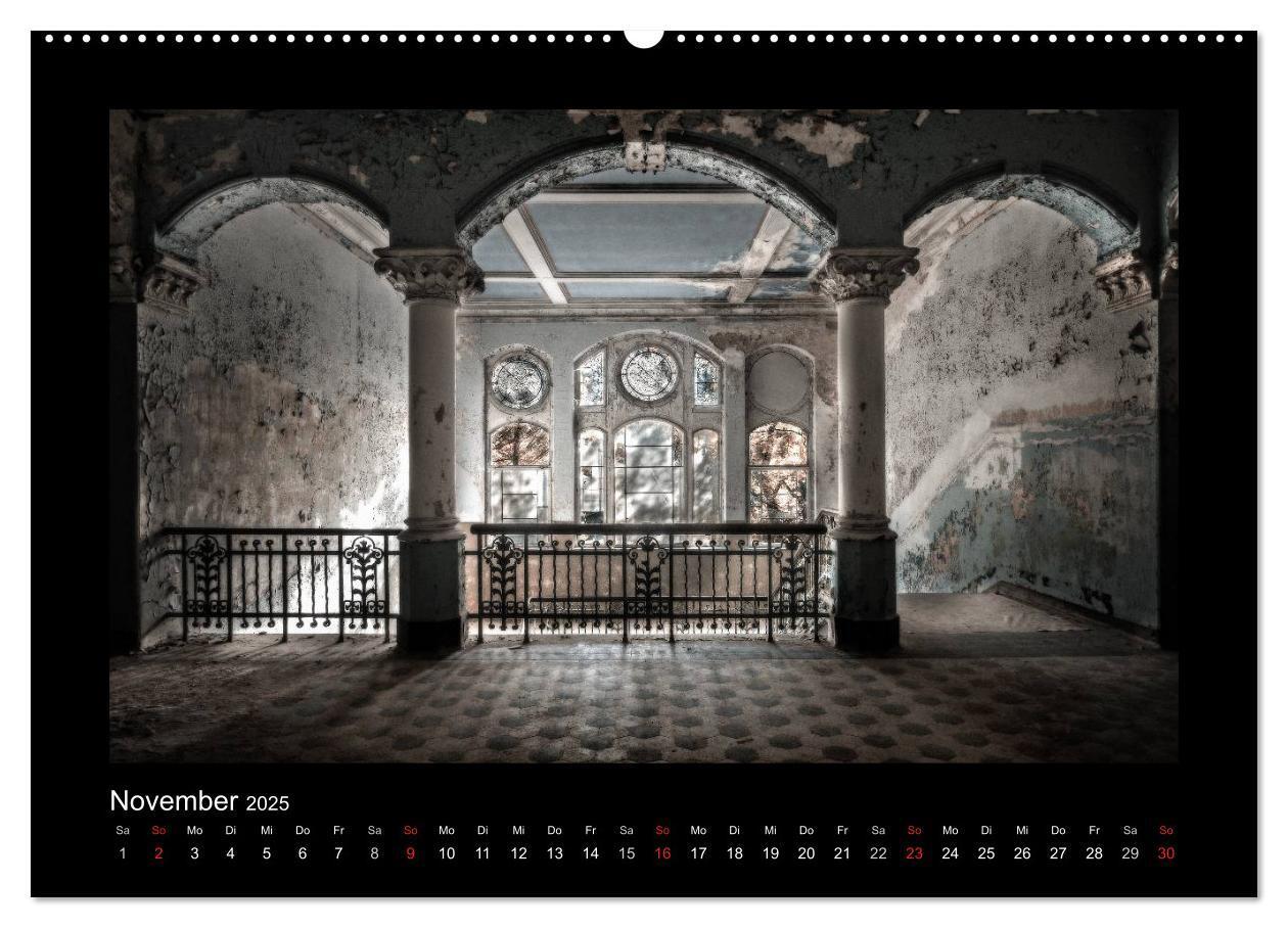 Bild: 9783435675333 | Lost Places - vergessene orte vergessener glanz (Wandkalender 2025...