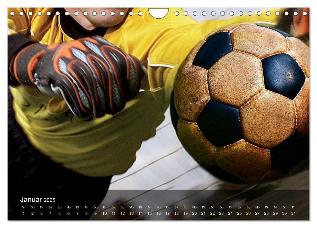 Bild: 9783435327164 | Leidenschaft Fußball (Wandkalender 2025 DIN A4 quer), CALVENDO...