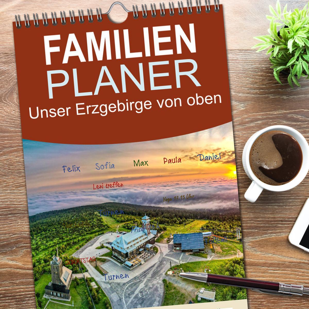 Bild: 9783457098875 | Familienplaner 2025 - Unser Erzgebirge von oben mit 5 Spalten...