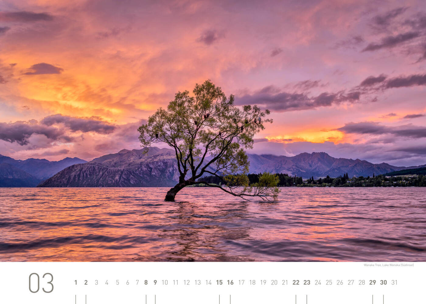 Bild: 9783968555430 | 360° Neuseeland Exklusivkalender 2025 | Christian Heeb | Kalender