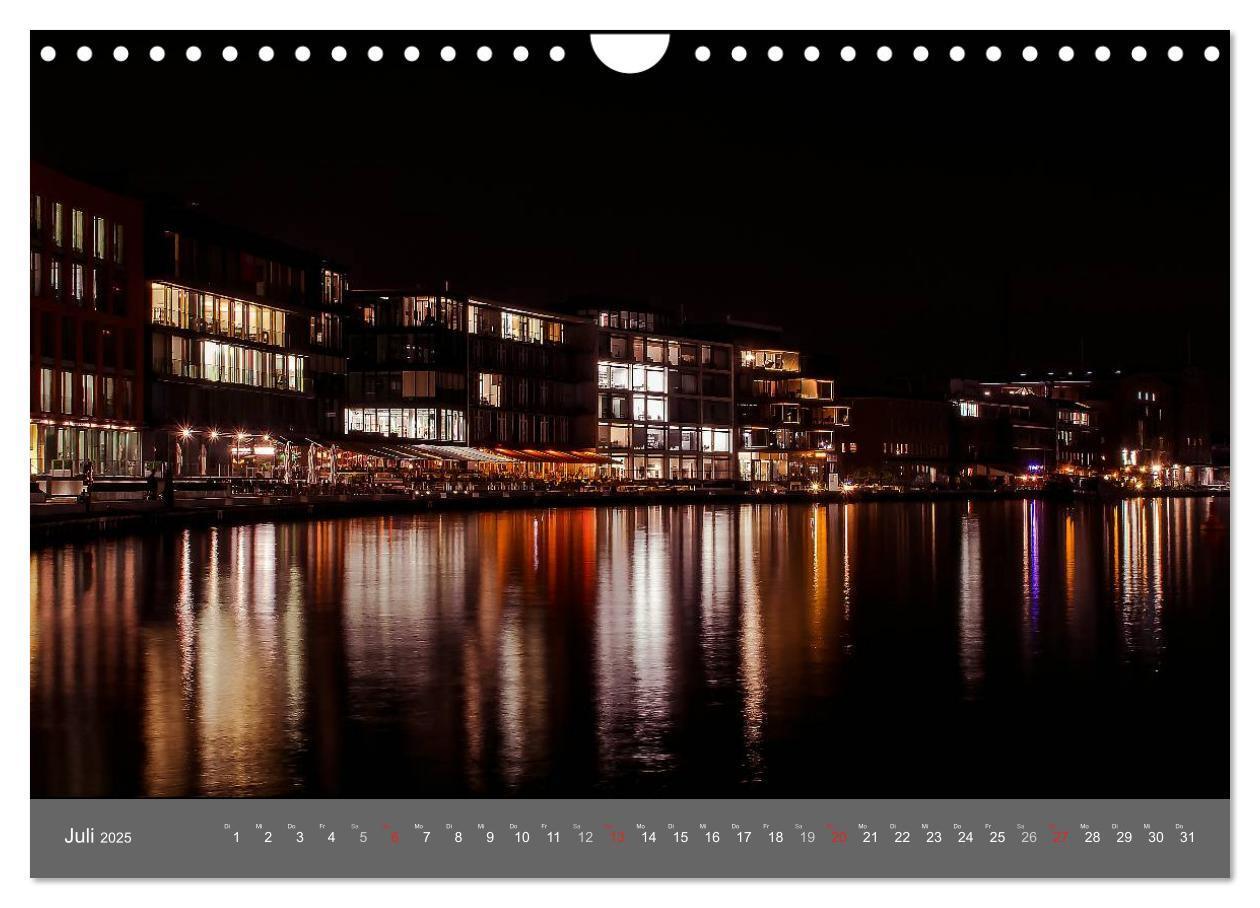 Bild: 9783435558889 | Leuchtendes Münster 2025 - die Metropole Westfalens (Wandkalender...