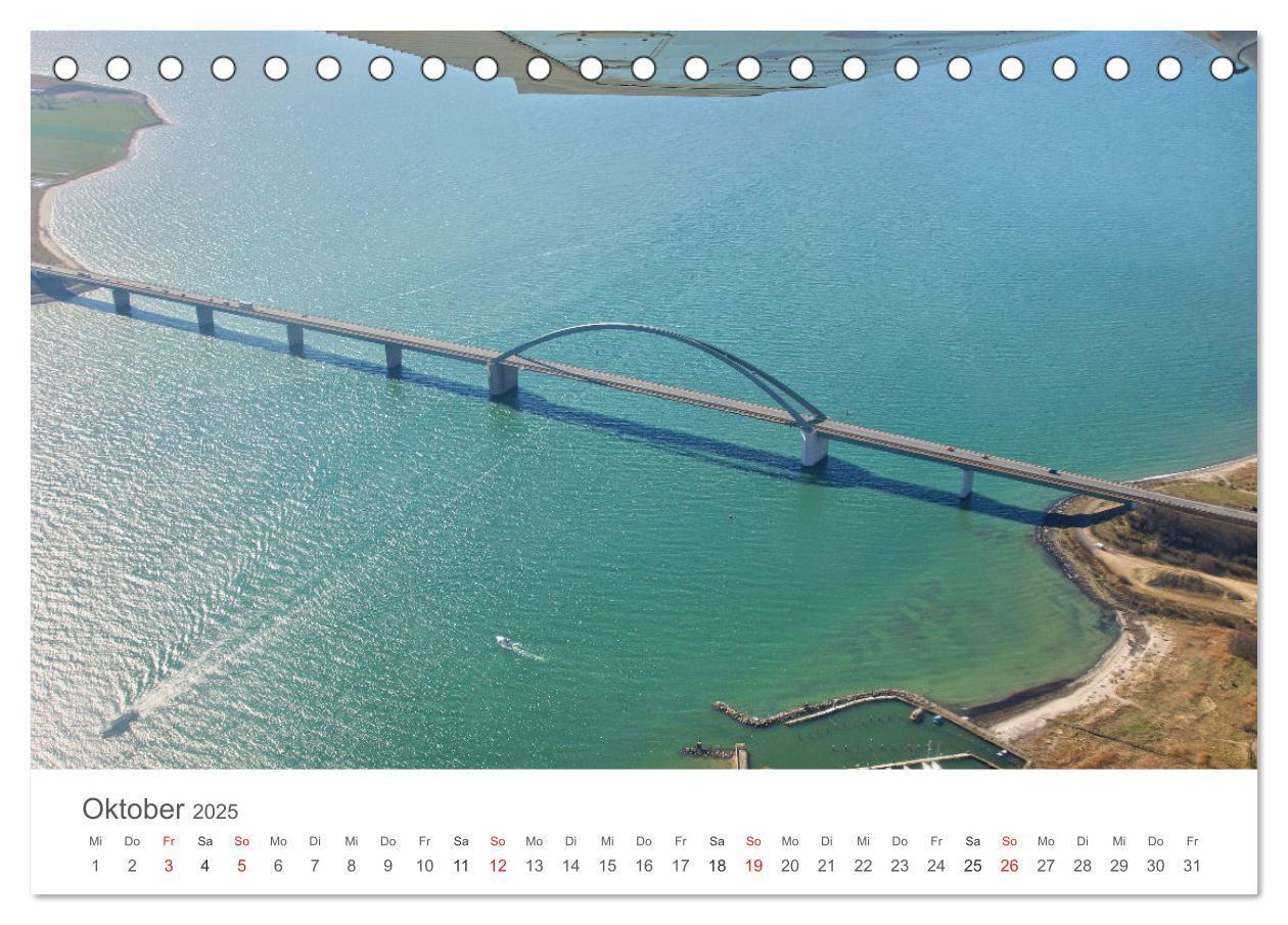 Bild: 9783435095964 | Fehmarn aus der Luft (Tischkalender 2025 DIN A5 quer), CALVENDO...