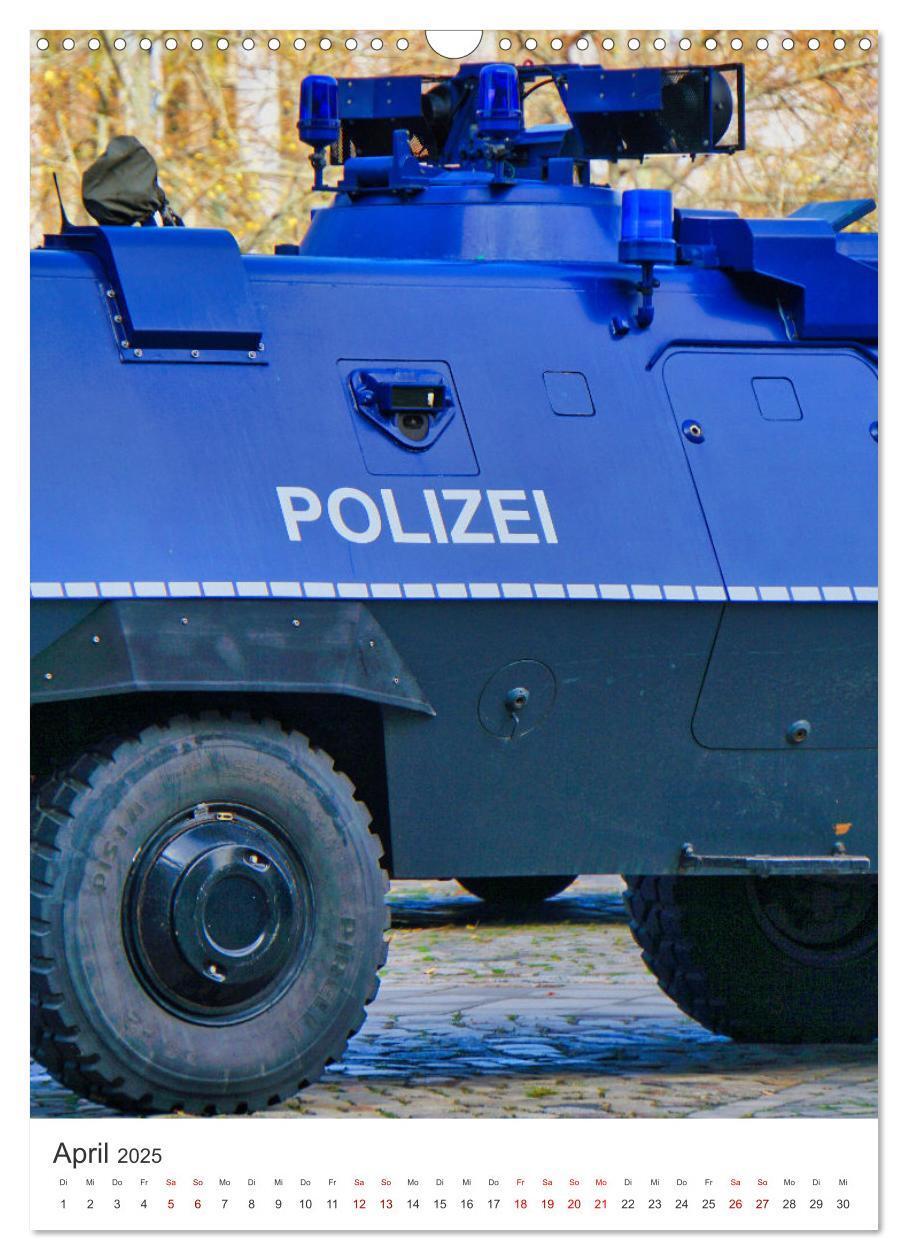 Bild: 9783435877195 | Tag der Polizei (Wandkalender 2025 DIN A3 hoch), CALVENDO...