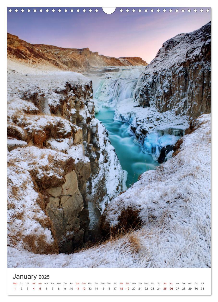 Bild: 9781325997534 | Magic of Iceland - nature photography (Wall Calendar 2025 DIN A3...