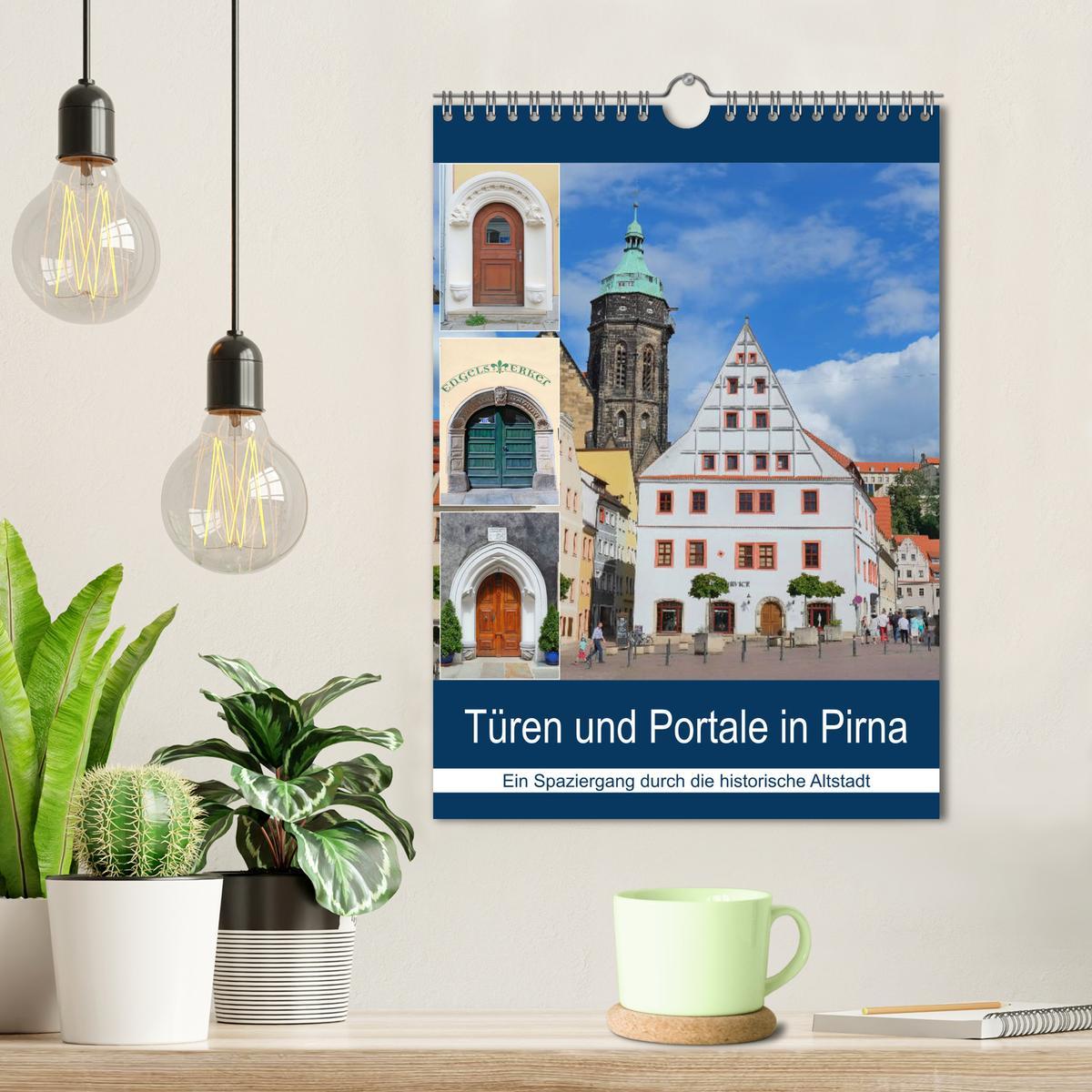 Bild: 9783435997213 | Türen und Portale in Pirna (Wandkalender 2025 DIN A4 hoch),...