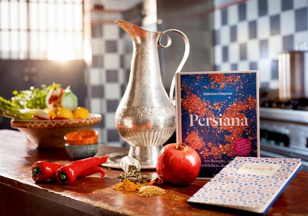Bild: 9783881179829 | Persiana | 100 Rezepte aus den Küchen des Orients | Sabrina Ghayour