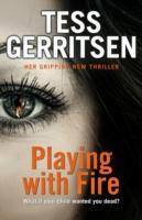 Cover: 9780857502940 | Playing with Fire | Tess Gerritsen | Taschenbuch | Englisch | 2016