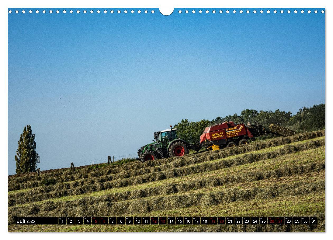 Bild: 9783435243983 | Landwirtschaft - Hightech auf dem Feld (Wandkalender 2025 DIN A3...