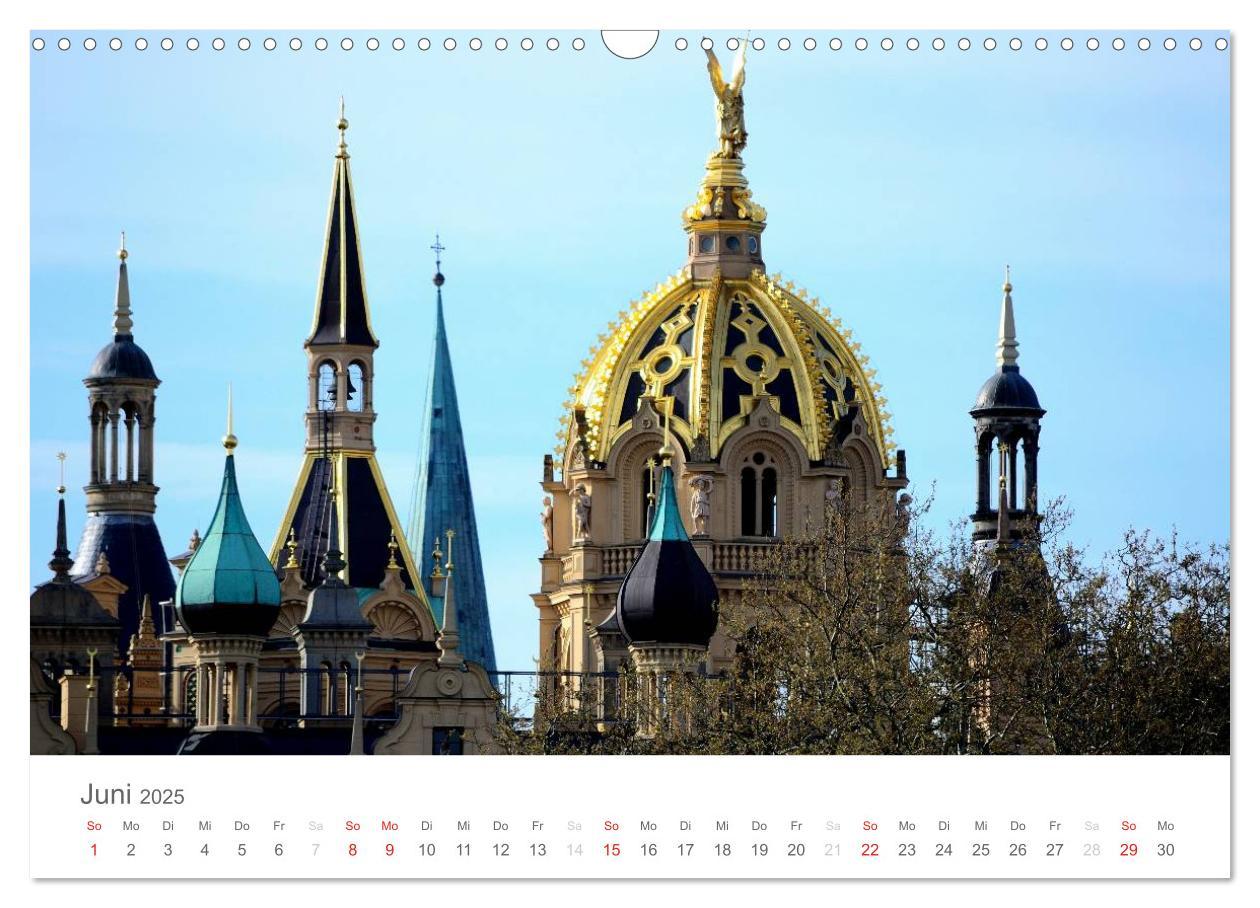 Bild: 9783435708123 | Schwerin - Impressionen (Wandkalender 2025 DIN A3 quer), CALVENDO...