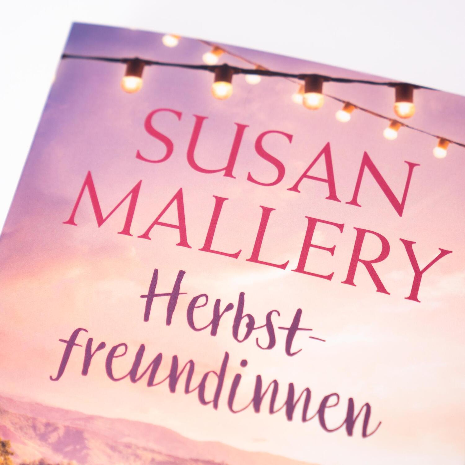 Bild: 9783365000700 | Herbstfreundinnen | Roman | Susan Mallery | Taschenbuch | 432 S.