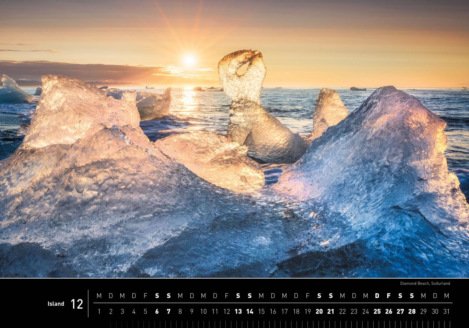 Bild: 9783968555140 | 360° Island Premiumkalender 2025 | Gerhard Zwerger-Schoner | Kalender