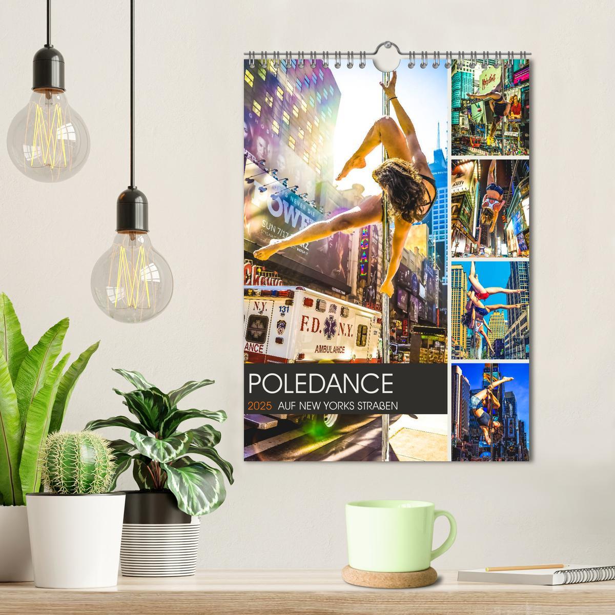 Bild: 9783435999910 | Poledance auf New Yorks Straßen (Wandkalender 2025 DIN A4 hoch),...