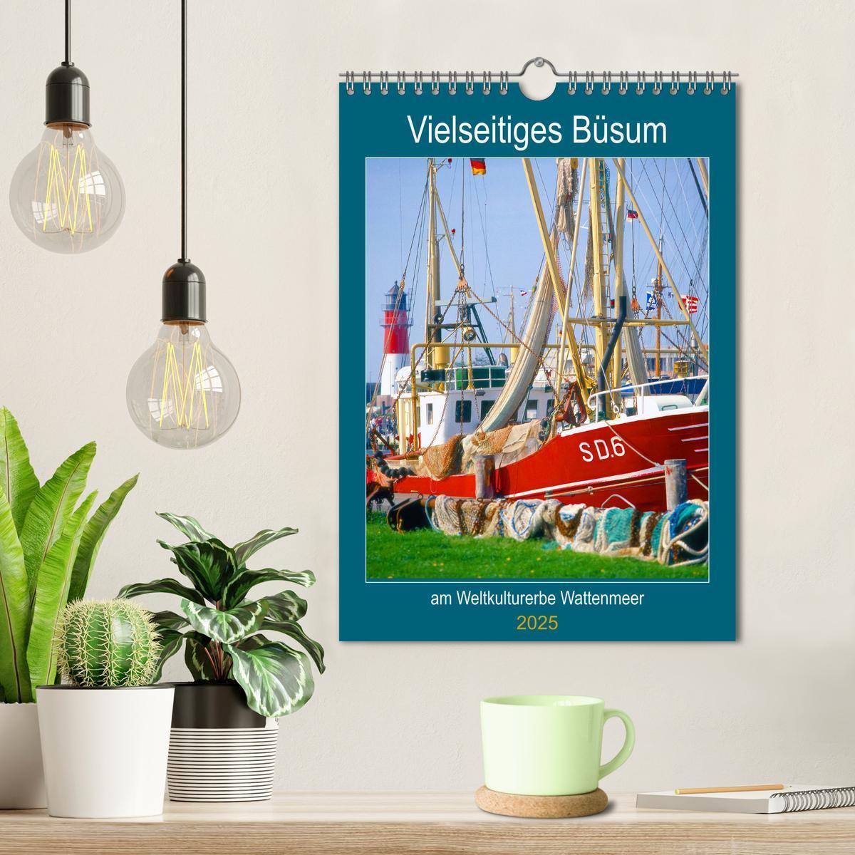 Bild: 9783435976621 | Vielseitiges Büsum (Wandkalender 2025 DIN A4 hoch), CALVENDO...