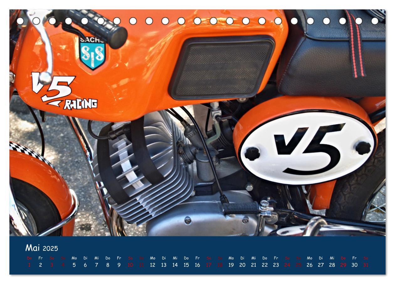 Bild: 9783435009596 | Vintage Mopeds (Tischkalender 2025 DIN A5 quer), CALVENDO...