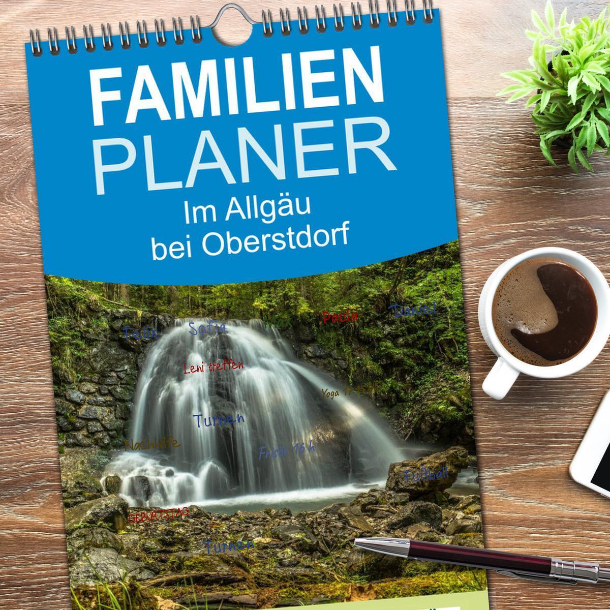 Bild: 9783457112335 | Familienplaner 2025 - Im Allgäu bei Oberstdorf mit 5 Spalten...