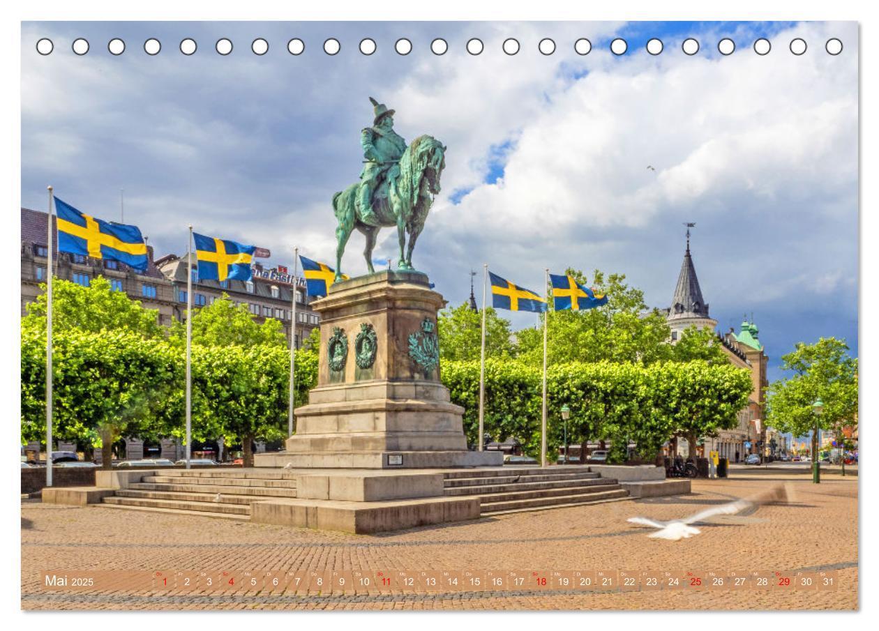 Bild: 9783383828904 | Malmö in Schweden (Tischkalender 2025 DIN A5 quer), CALVENDO...