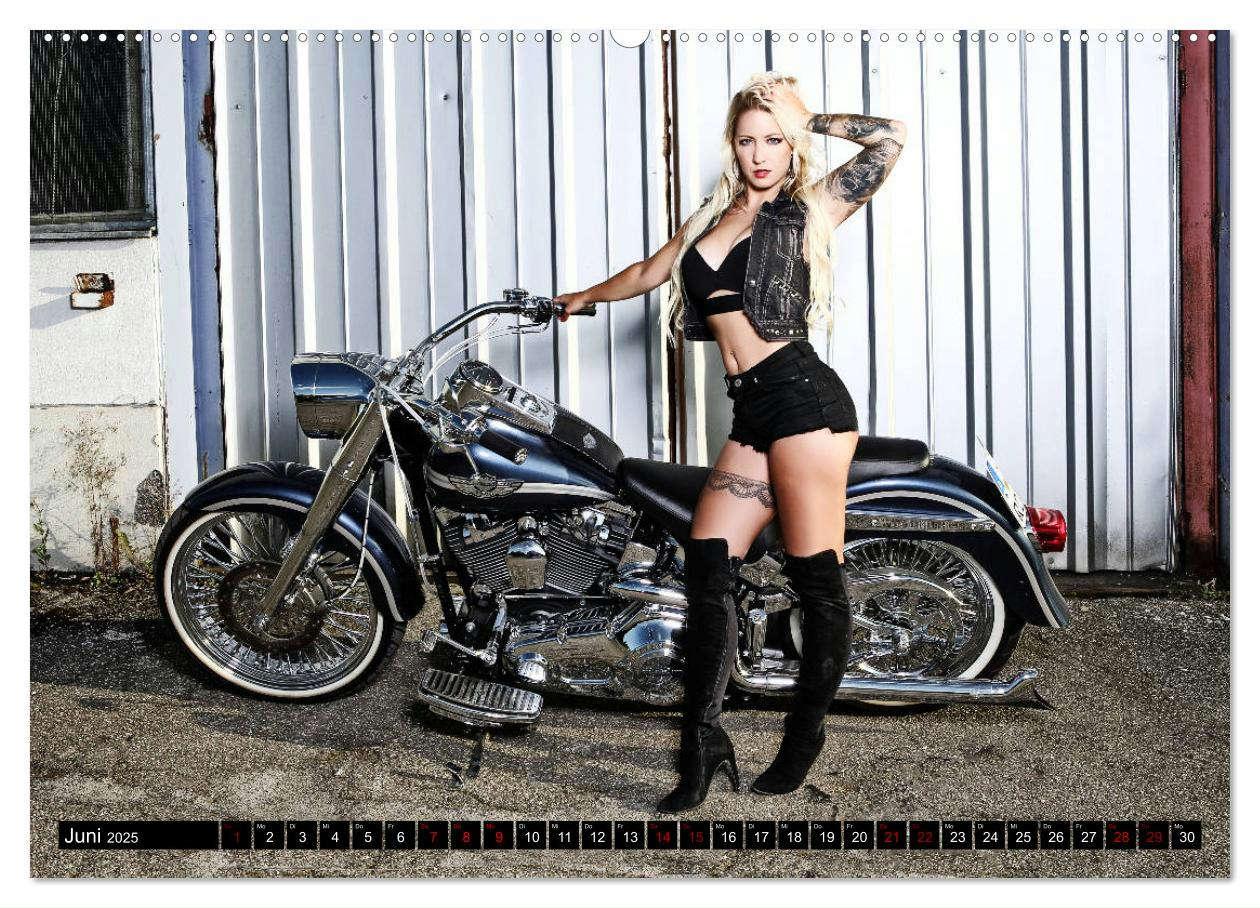 Bild: 9783435202980 | Motorräder &amp; Sexy Girls (hochwertiger Premium Wandkalender 2025 DIN...