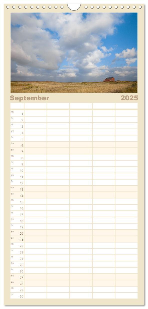 Bild: 9783457098189 | Familienplaner 2025 - Moin Spiekeroog mit 5 Spalten (Wandkalender,...