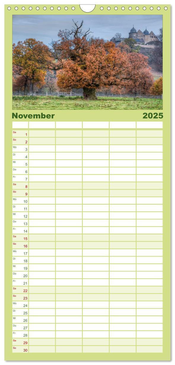 Bild: 9783457126318 | Familienplaner 2025 - Baum-Variationen mit 5 Spalten (Wandkalender,...