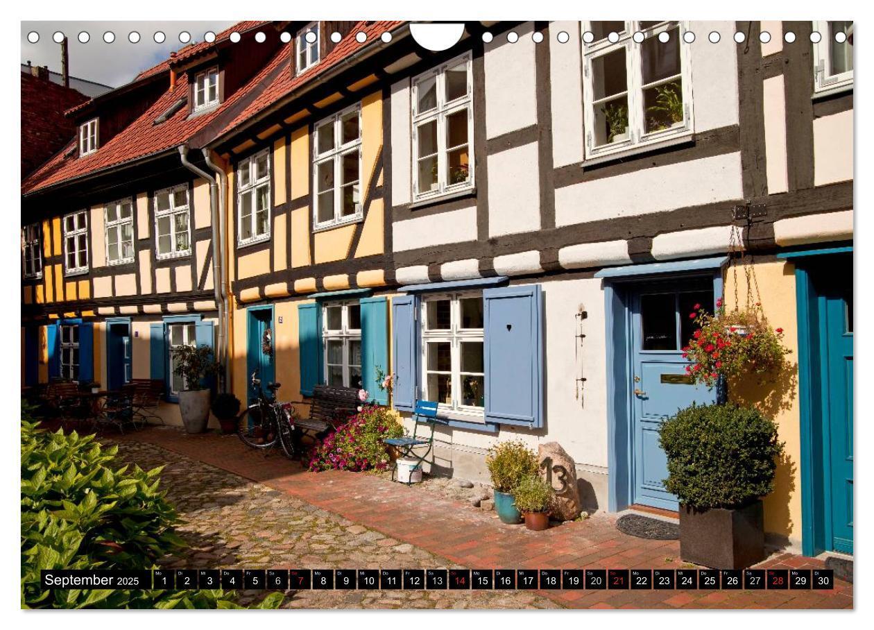 Bild: 9783435682225 | Hansestadt Stralsund (Wandkalender 2025 DIN A4 quer), CALVENDO...