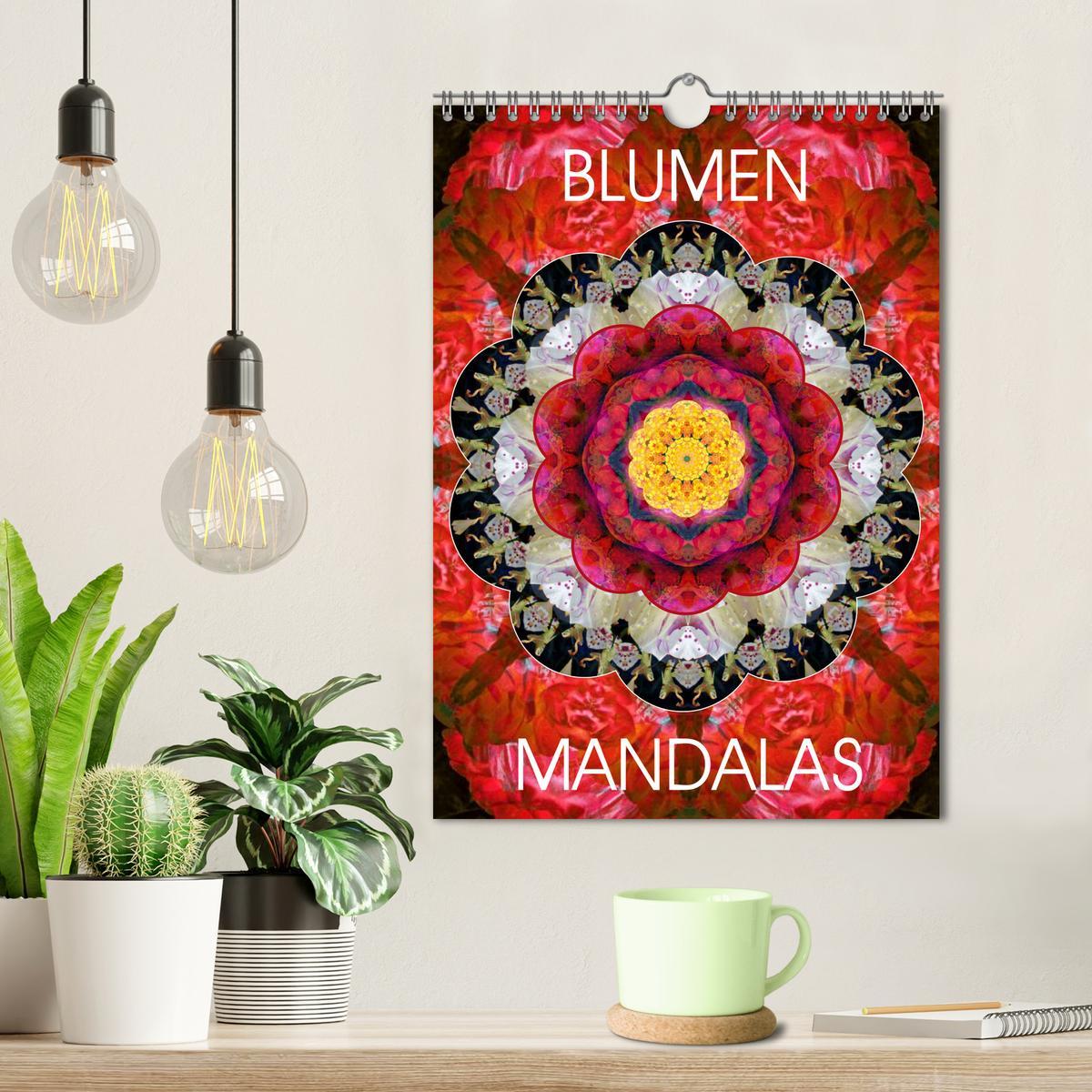 Bild: 9783457044155 | BLUMEN MANDALAS (Wandkalender 2025 DIN A4 hoch), CALVENDO...