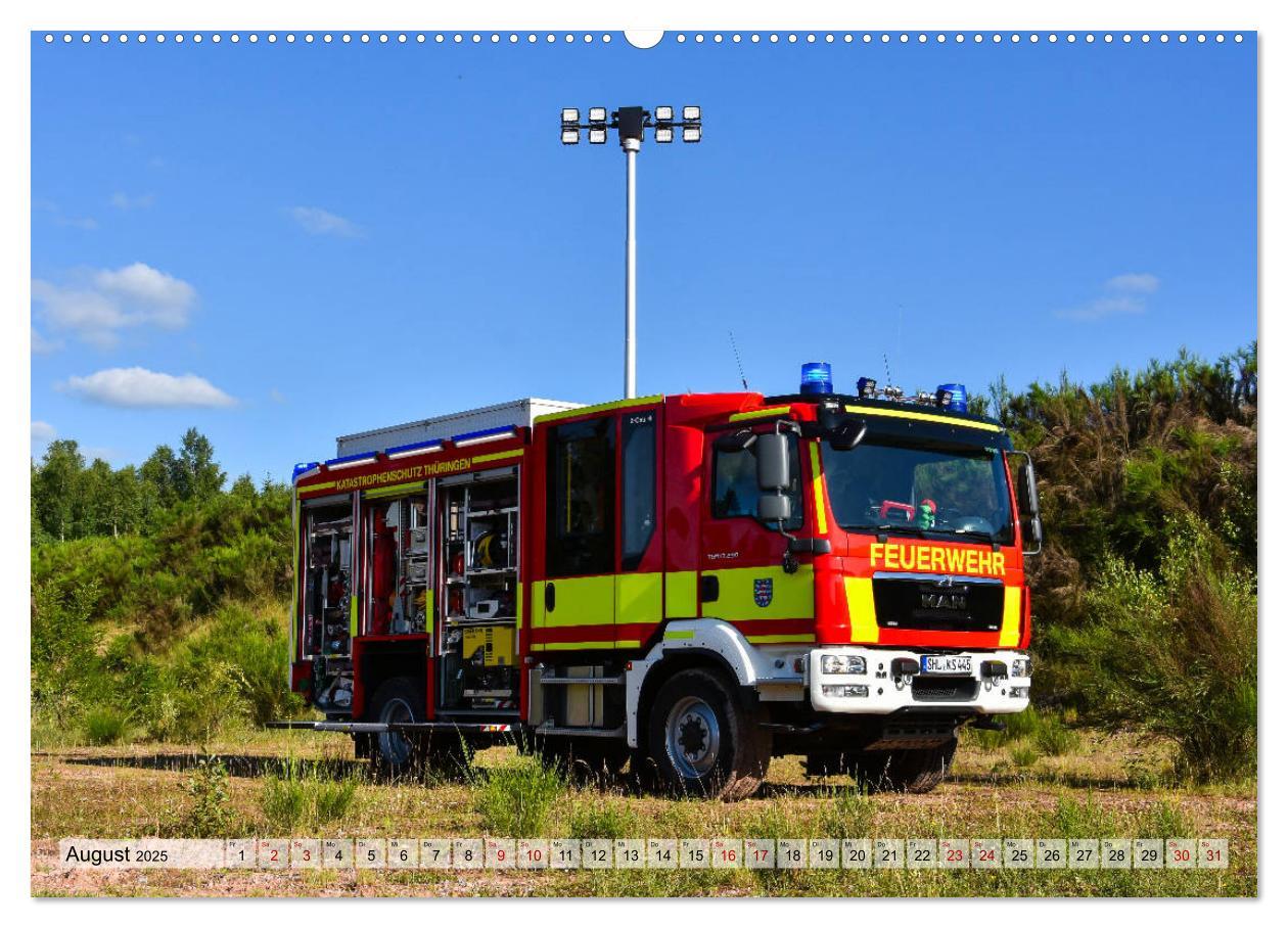 Bild: 9783435365449 | Feuerwehrfahrzeuge (Wandkalender 2025 DIN A2 quer), CALVENDO...