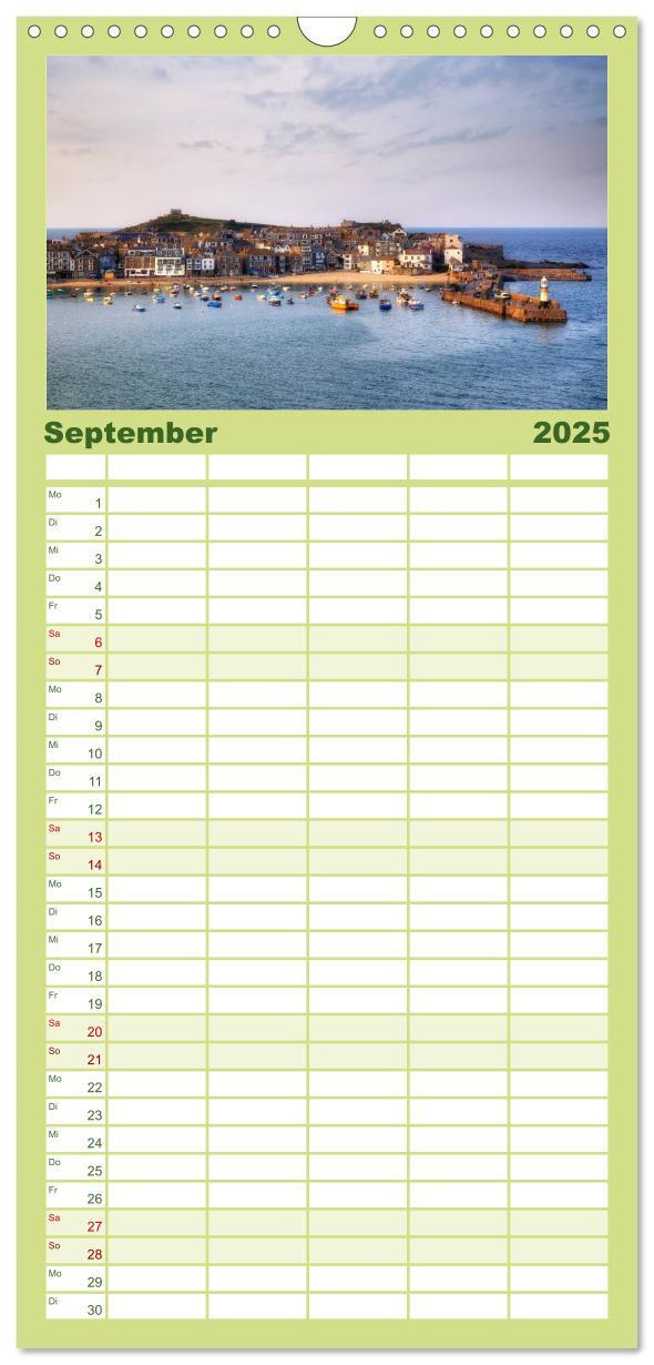 Bild: 9783457117477 | Familienplaner 2025 - Cornwall mit 5 Spalten (Wandkalender, 21 x 45...