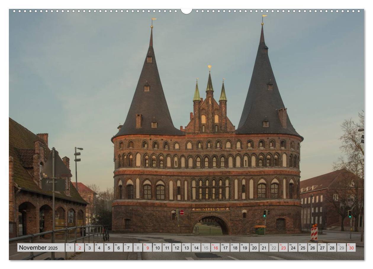 Bild: 9783435682645 | Hansestadt Lübeck (Wandkalender 2025 DIN A2 quer), CALVENDO...