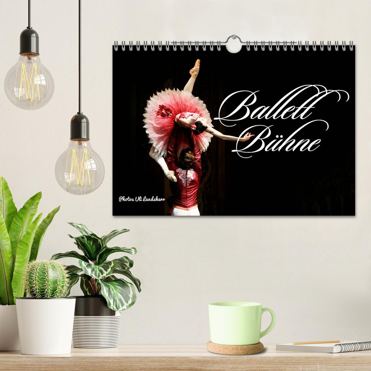 Bild: 9783435120352 | Ballett Bühne (Wandkalender 2025 DIN A4 quer), CALVENDO Monatskalender