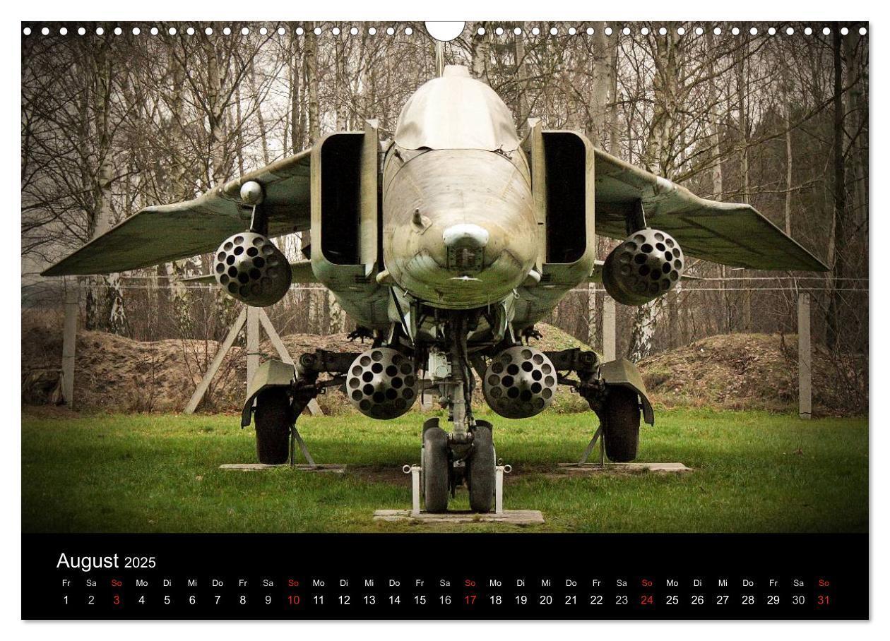 Bild: 9783435501403 | Hubschrauber und Kampfflugzeuge der NVA (Wandkalender 2025 DIN A3...