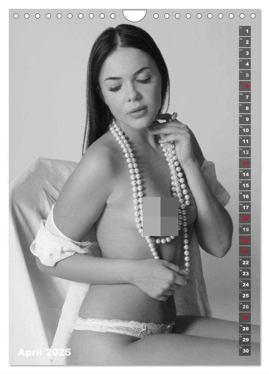 Bild: 9783435959181 | EROTIK FOTOART SEXY GIRLS (Wandkalender 2025 DIN A4 hoch), CALVENDO...