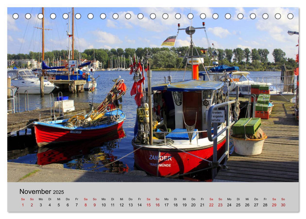 Bild: 9783435402311 | Travemünde maritim (Tischkalender 2025 DIN A5 quer), CALVENDO...