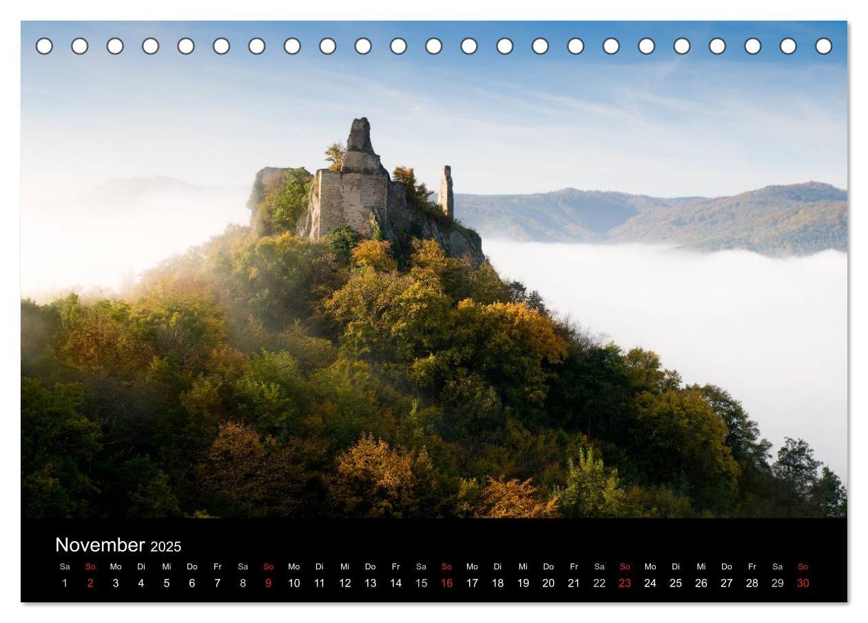 Bild: 9783435700967 | Wachau, Wachau, du Träumerin (Tischkalender 2025 DIN A5 quer),...