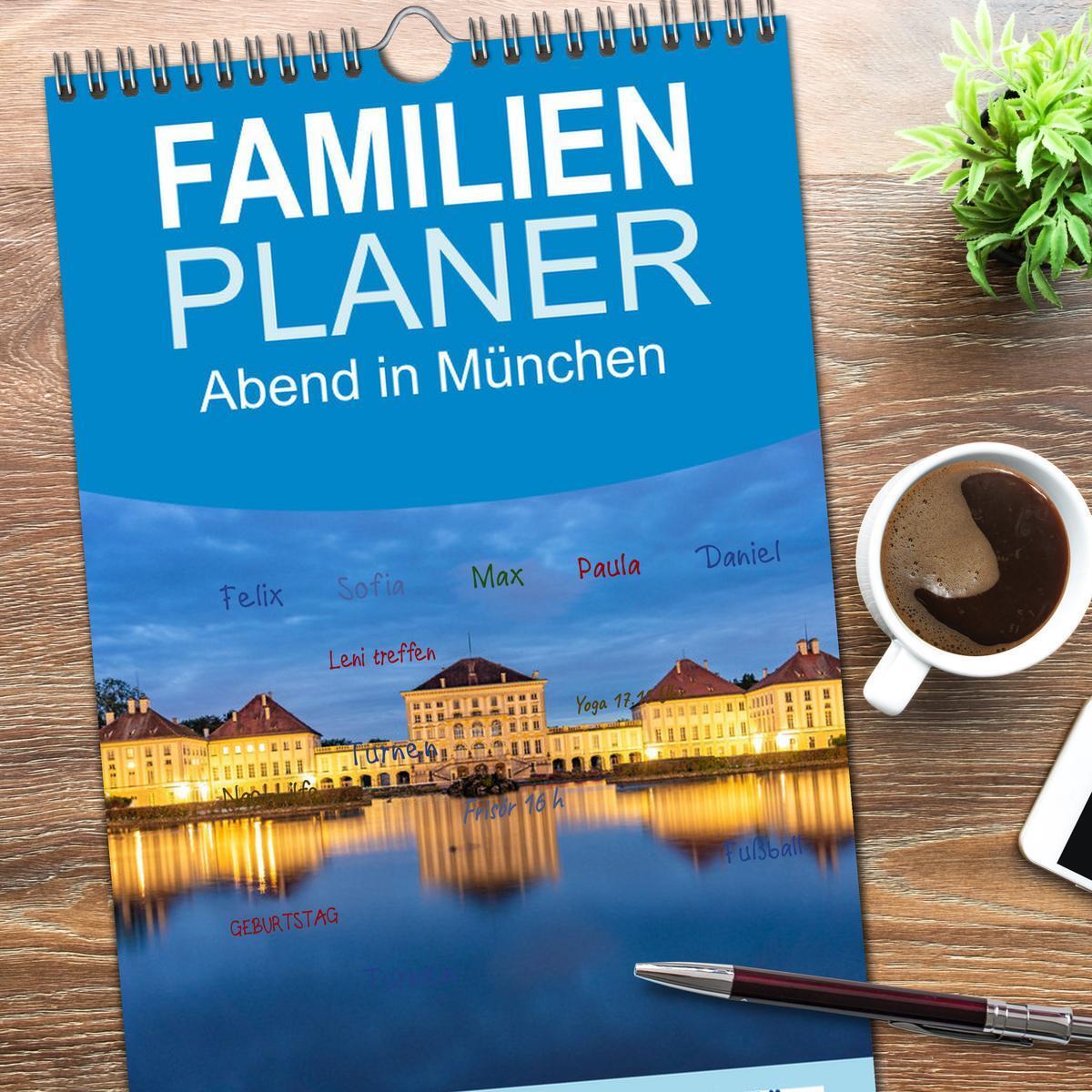 Bild: 9783457222829 | Familienplaner 2025 - Abend in München mit 5 Spalten (Wandkalender,...